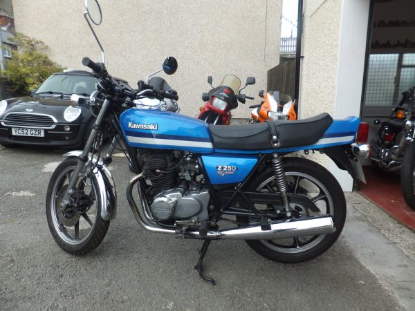 Z250A3