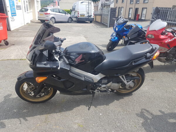 1998 VFR800